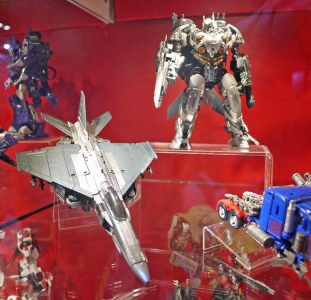 ACG 2019   Transformers Siege And Flame Toys New Products  (18 of 44)